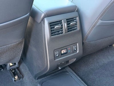 2026 Mitsubishi Outlander PHEV Black Edition