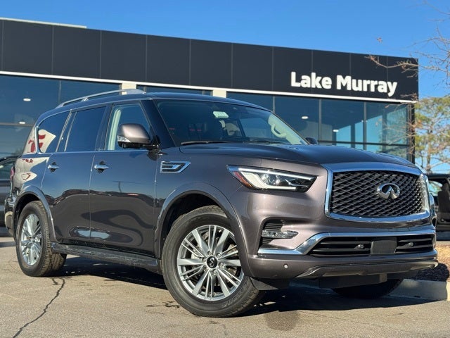 2024 INFINITI QX80 LUXE