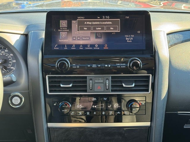 2024 INFINITI QX80 LUXE