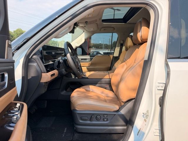2025 INFINITI QX80 SENSORY