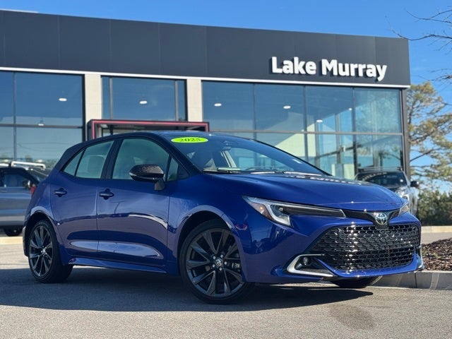 2025 Toyota Corolla Hatchback XSE