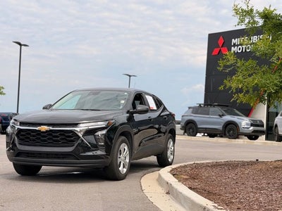 2025 Chevrolet Trax LS