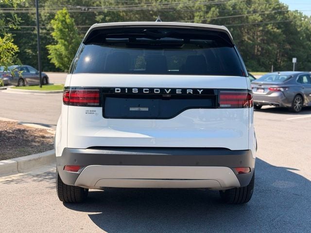 2024 Land Rover Discovery S