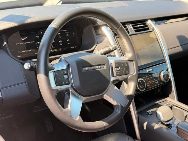 2024 Land Rover Discovery S