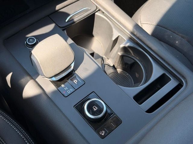 2024 Land Rover Discovery S