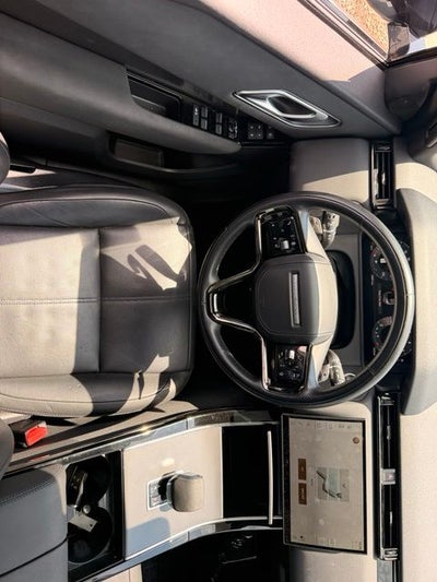 2025 Land Rover Range Rover Velar Dynamic SE