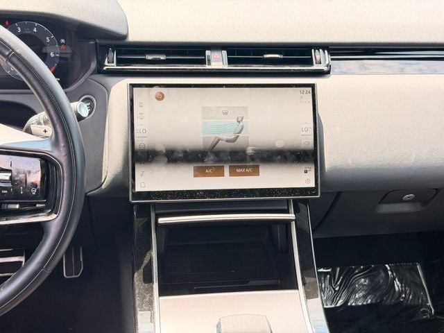 2025 Land Rover Range Rover Velar Dynamic SE