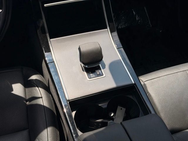 2025 Land Rover Range Rover Velar Dynamic SE