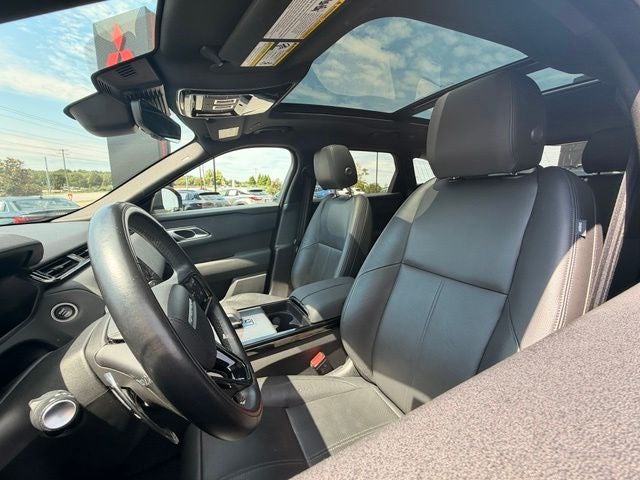 2025 Land Rover Range Rover Velar Dynamic SE
