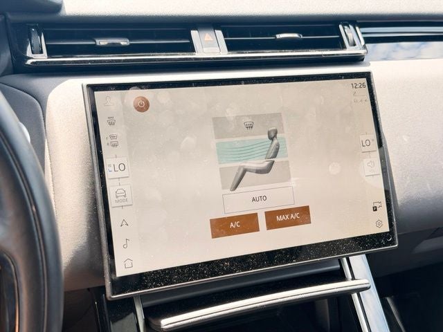 2025 Land Rover Range Rover Velar Dynamic SE