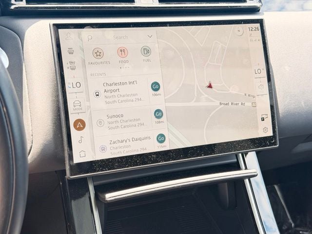 2025 Land Rover Range Rover Velar Dynamic SE