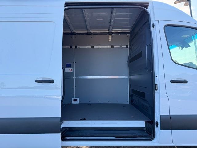2025 Mercedes-Benz Sprinter 2500 Cargo 170 WB 4MATIC®