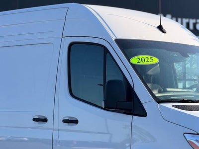 2025 Mercedes-Benz Sprinter 2500 Cargo 170 WB 4MATIC®