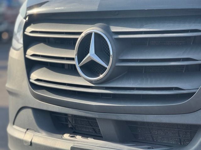 2023 Mercedes-Benz Sprinter 2500 Passenger 144 WB