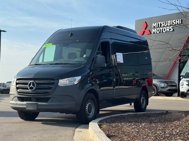2023 Mercedes-Benz Sprinter 2500 Passenger 144 WB
