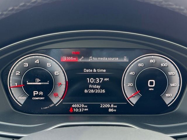 2024 Audi Q5 45 S line Premium quattro