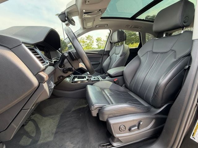 2024 Audi Q5 45 S line Premium quattro