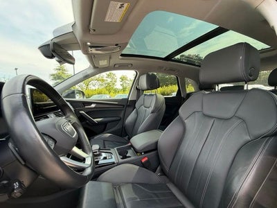 2024 Audi Q5 45 S line Premium quattro