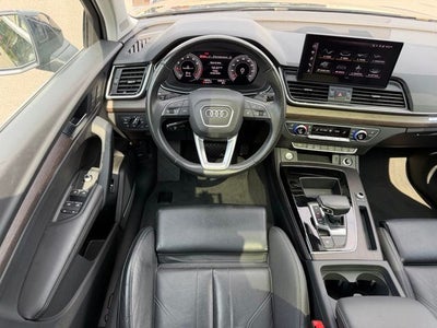 2024 Audi Q5 45 S line Premium quattro