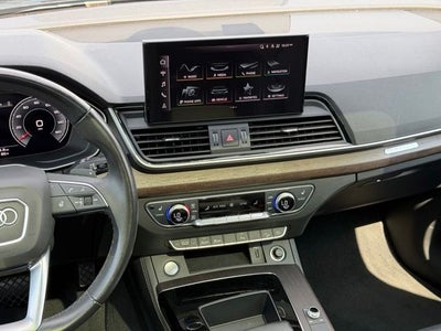 2024 Audi Q5 45 S line Premium quattro