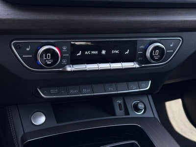 2024 Audi Q5 45 S line Premium quattro