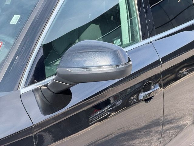 2024 Audi Q5 45 S line Premium quattro