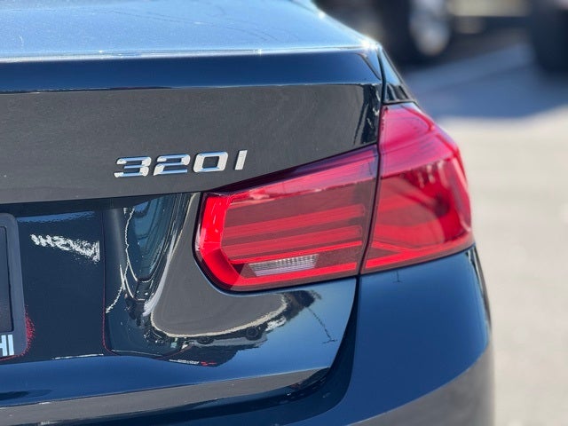 2018 BMW 3 Series 320i xDrive