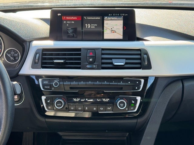 2018 BMW 3 Series 320i xDrive