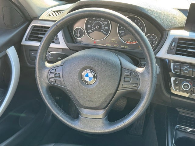 2018 BMW 3 Series 320i xDrive