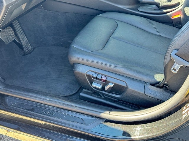 2018 BMW 3 Series 320i xDrive