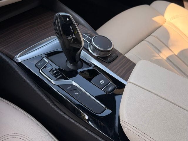 2019 BMW 5 Series 530e iPerformance