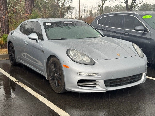 2015 Porsche Panamera Base