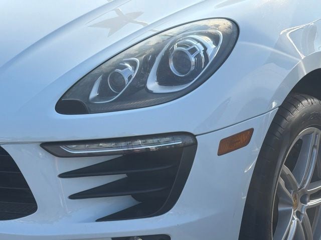 2018 Porsche Macan Base