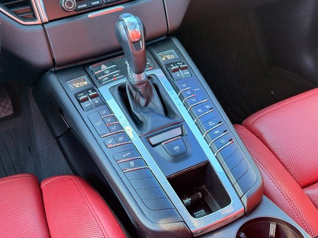 2018 Porsche Macan S