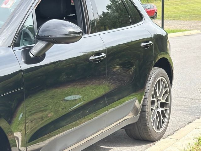 2018 Porsche Macan S