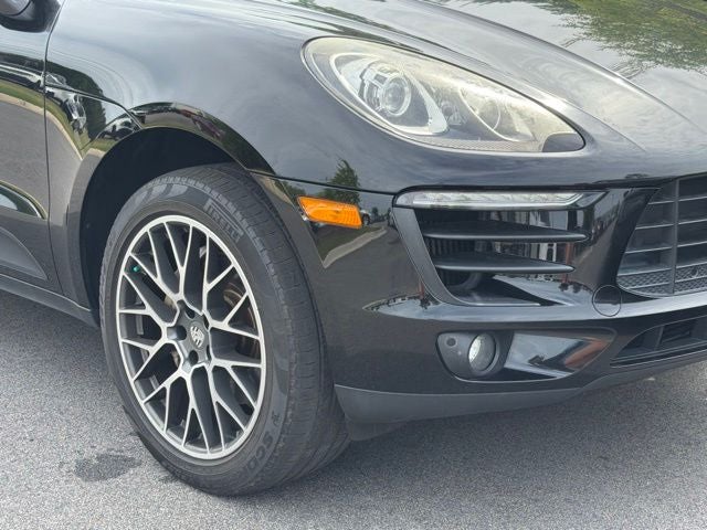 2018 Porsche Macan S