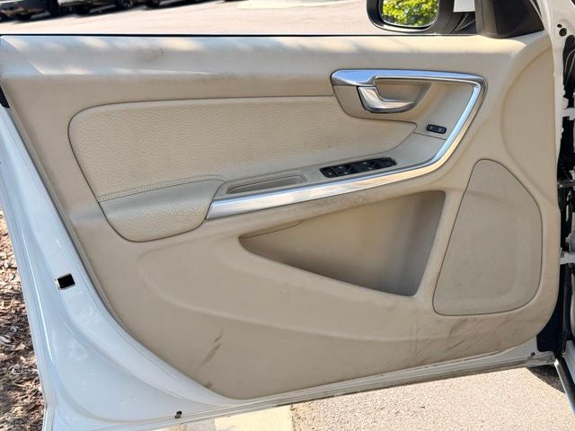 2013 Volvo S60 T5